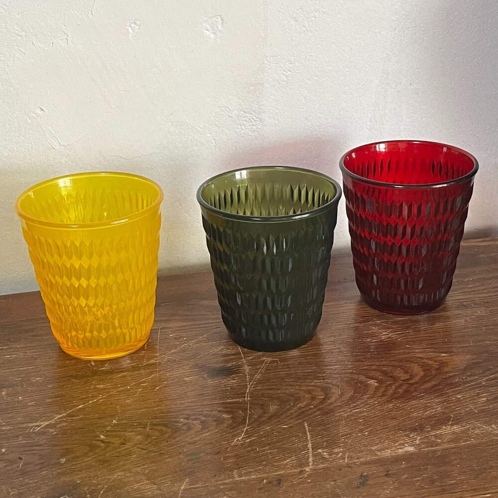 VTG Plastic Diamond Cut Oatmeal 4" Juice Tumbler Granny Retro Color Cups Lot Set
